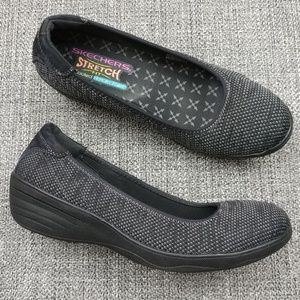 new stretch skechers